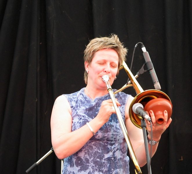 Annie Whitehead.jpg